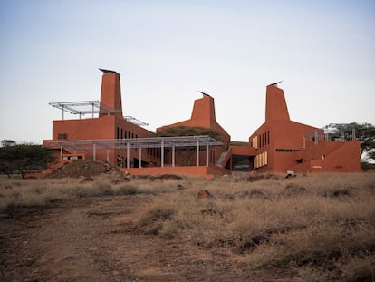 Vista del Campus Starlions junto al lago de Turkana.