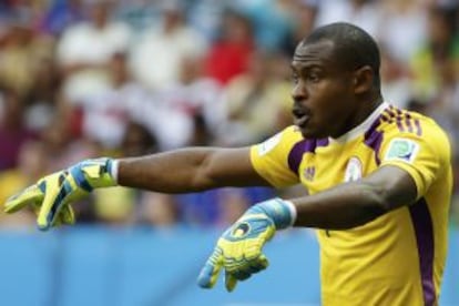 Enyeama, na partida contra a França.