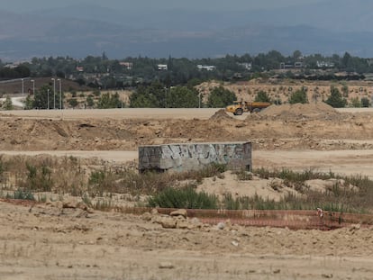 Búnkeres de la guerra civil en medio de las obras de ampliación de Ifema en Valdebebas.