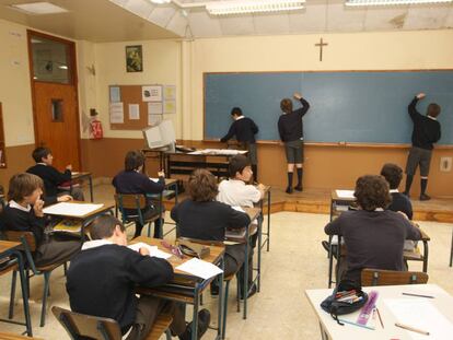 Un aula de sexto de primaria en el colegio privado masculino Erain de Irún (Guipúzcoa).