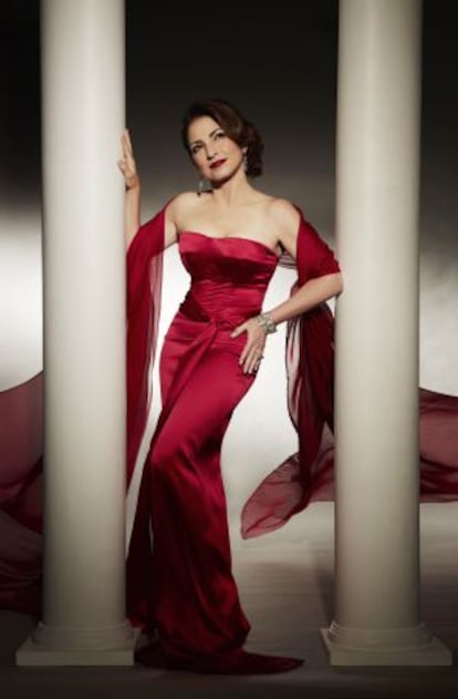 La cantante Gloria Estefan, en una imagen promocional de su disco &#039;The standards&acute;.