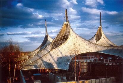Pabellón alemán para la Exposición Universal en Montreal de 1967.