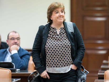 La presidenta interina de RTVE, Concepción Cascajosa, llega a la Comisión Mixta de Control Parlamentario de la Corporación, en el Congreso de los Diputados, este jueves.