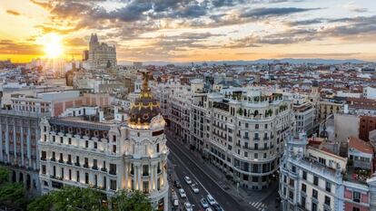 Panorámica de Madrid desde la intersección de las calles Alcalá y Gran Vía.