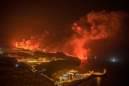 Volcán de La Palma, de noche.