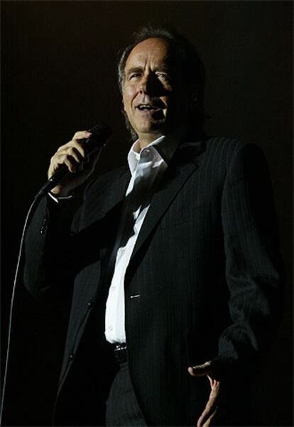 Joan Manuel Serrat, el pasado noviembre durante una actuación en Girona.