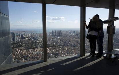 Vista de Estambul desde la torre Sapphire.