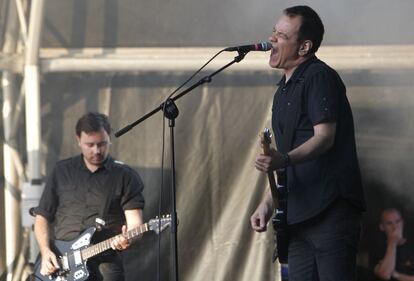 The Wedding Present durante un concierto.