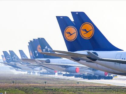 Aviones de Lufthansa en el aeropuerto de Fráncfort en abril.