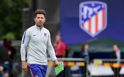 Simeone durante el entrenamiento en Estonia.