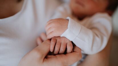 La Corte Constitucional de Colombia reconoce por primera vez dos licencias de maternidad por un mismo hijo