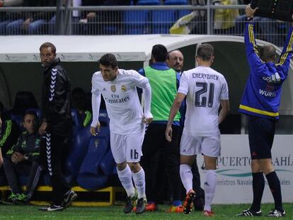 Benítez substitui Cheryshev contra o Cádiz.