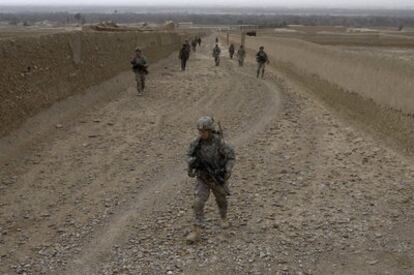 Soldados estadounidenses en una patrulla en el valle de Arghandab, en la provincia de Kandahar.