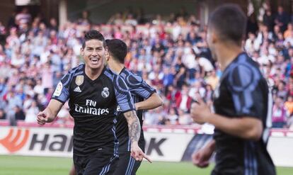 James celebra el primer gol.