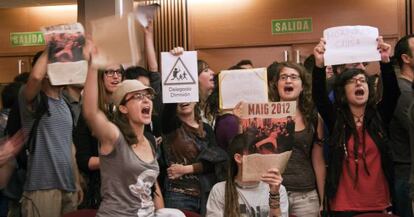 Estudiantes de la Politécnica contra el reconocimiento a Sánchez de León.