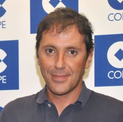 Radio journalist Paco González.