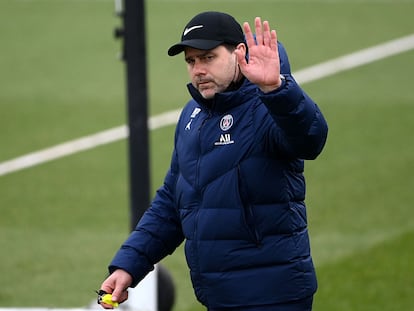 Mauricio Pochettino durante un entrenamiento con el PSG la pasada temporada.