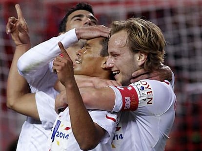 Bacca celebra el segundo tanto anotado ante el Real Madrid.