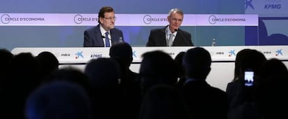 Prime Minister Mariano Rajoy (left) addressing business leaders in Sitges in May.