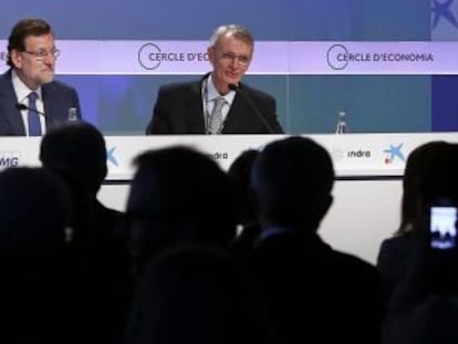 Prime Minister Mariano Rajoy (left) addressing business leaders in Sitges in May.