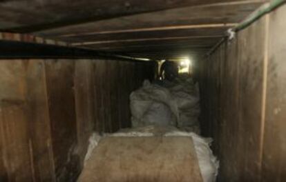 Uno de los túneles hallados en la frontera entre México y EE UU.