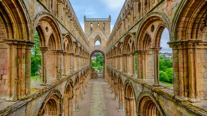 Las ruinas de la abadía de Jedburgh, del siglo XII, en la región de los Scottish Borders.