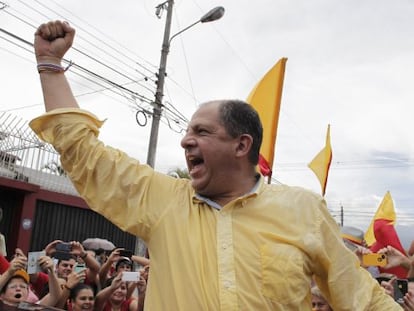 El presidente electo de Costa Rica, Luis Guillermo Sol&iacute;s.