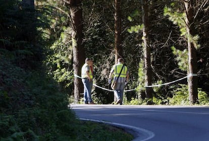 La Guardia Civil vigila la zona donde fue hallado el cadáver