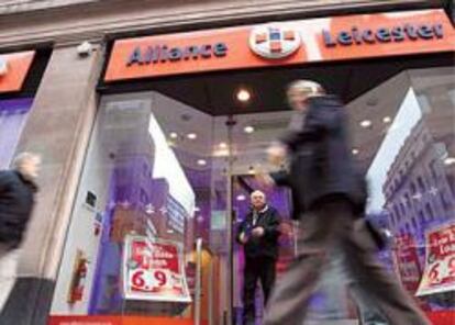 Santander ofrece 1.578 millones por Alliance & Leicester