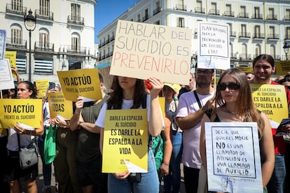 Manifestación el Día Mundial de la Prevención del Suicidio de 2023, en Madrid.