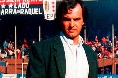 Marcelo Bielsa en sus primeros partidos como entrenador del equipo Newell’s Old Boys de Argentina.