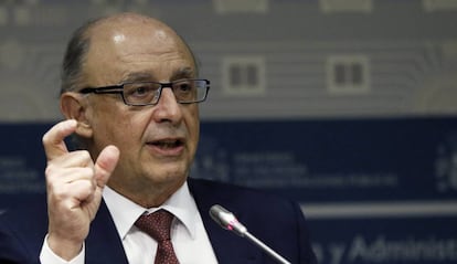 El ministro de Hacienda en funciones, Crist&oacute;bal Montoro, el viernes en Madrid.