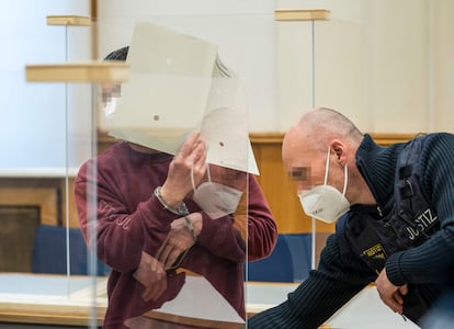 El acusado Eyad Alghareib, durante la vista judicial, este miércoles en Coblenza.