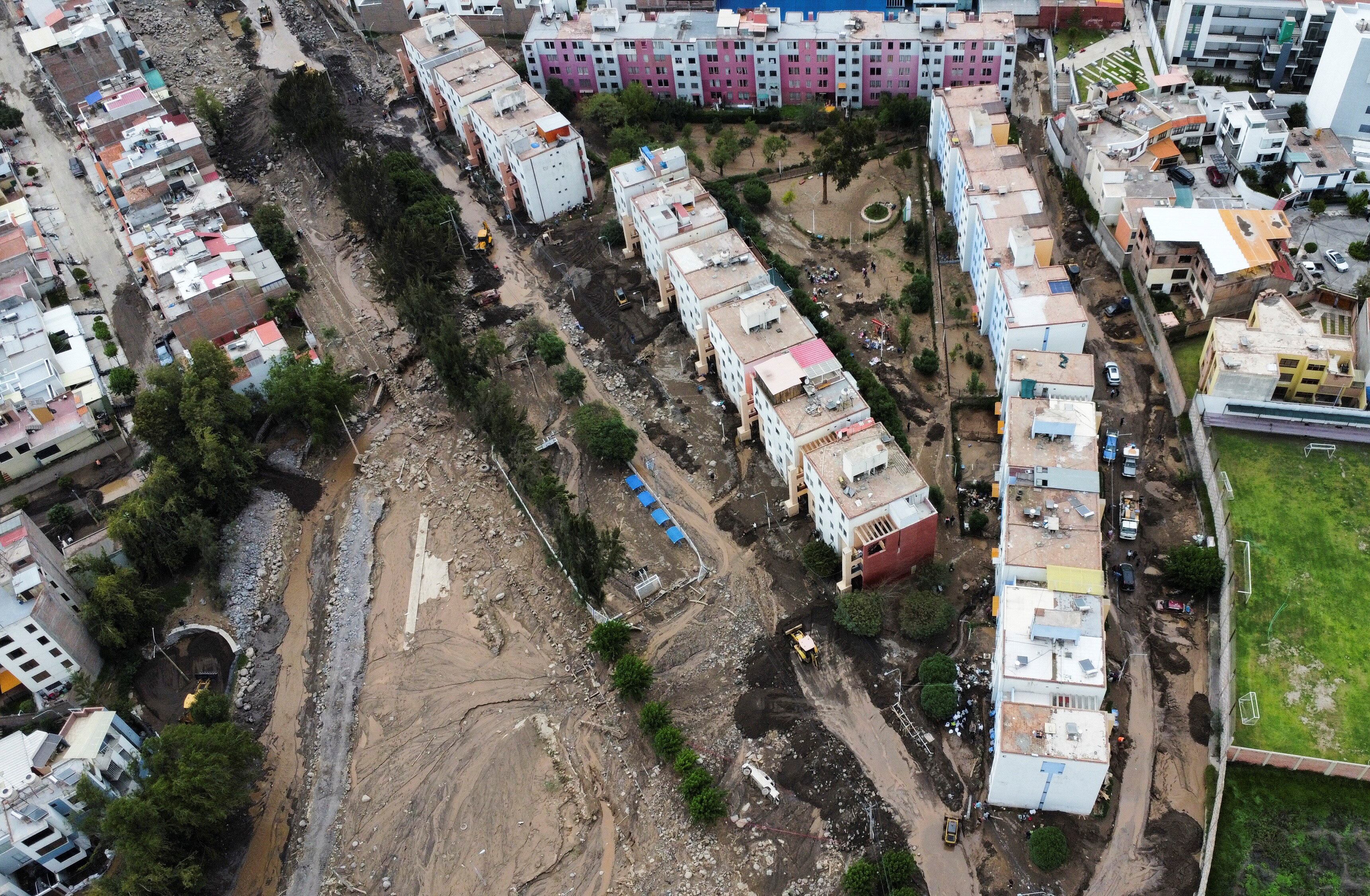Le piogge causano almeno sei morti e migliaia di vittime in Perù