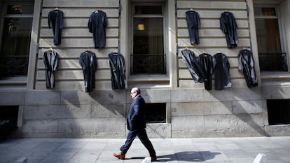 Togas colgadas en el Colegio de Abogados de Madrid en 2015 en una protesta por el turno de oficio.