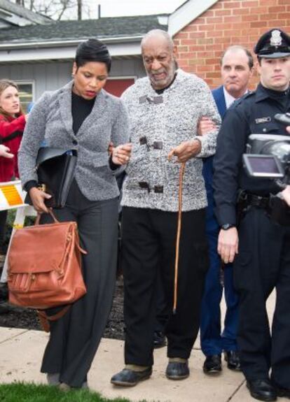 Bill Cosby, con su abogada.
