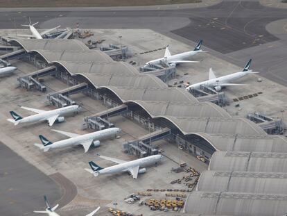 Aeroporto internacional de Hong Kong, onde a nova mutação também foi detectada.