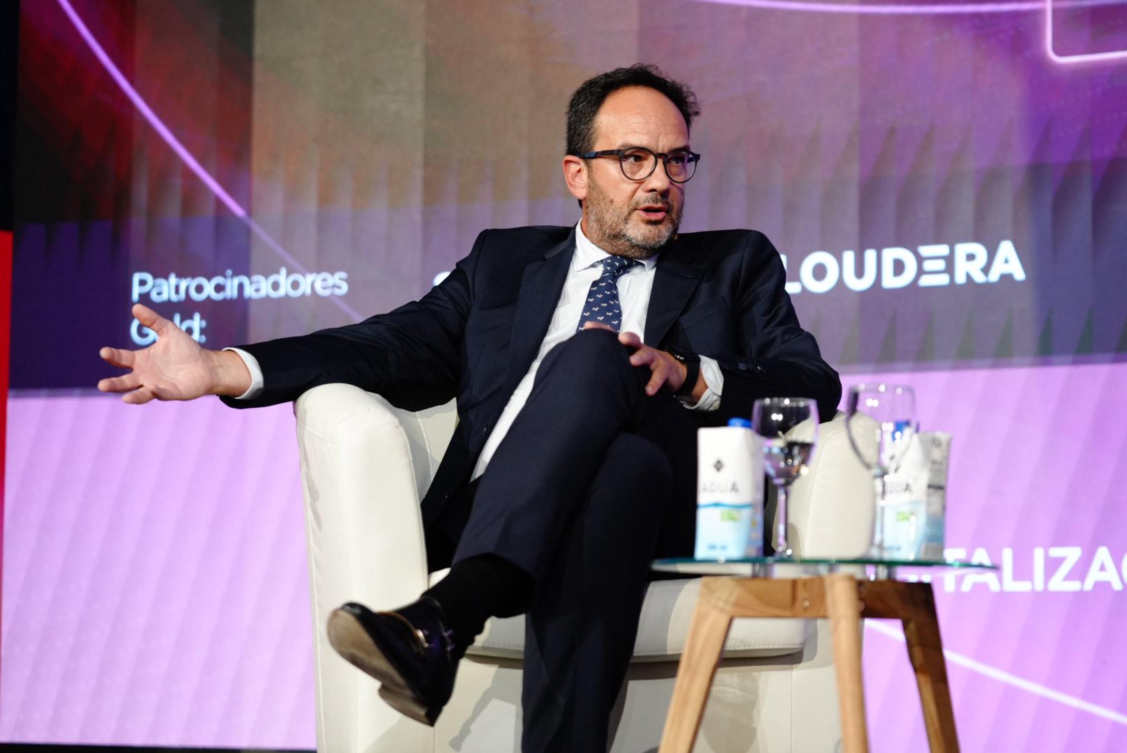 Antonio Hernando, en su intervención en Encuentro de la Economía Digital y las Telecomunicaciones organizado por Ametic en la UIMP de Santander, este martes.
