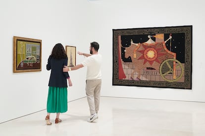 Tentoonstellingszaal van 'Óscar Domínguez' in het Picasso Museum in Málaga.
