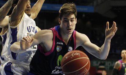 Juancho Hernang&oacute;mez, ante el UCAM Murcia