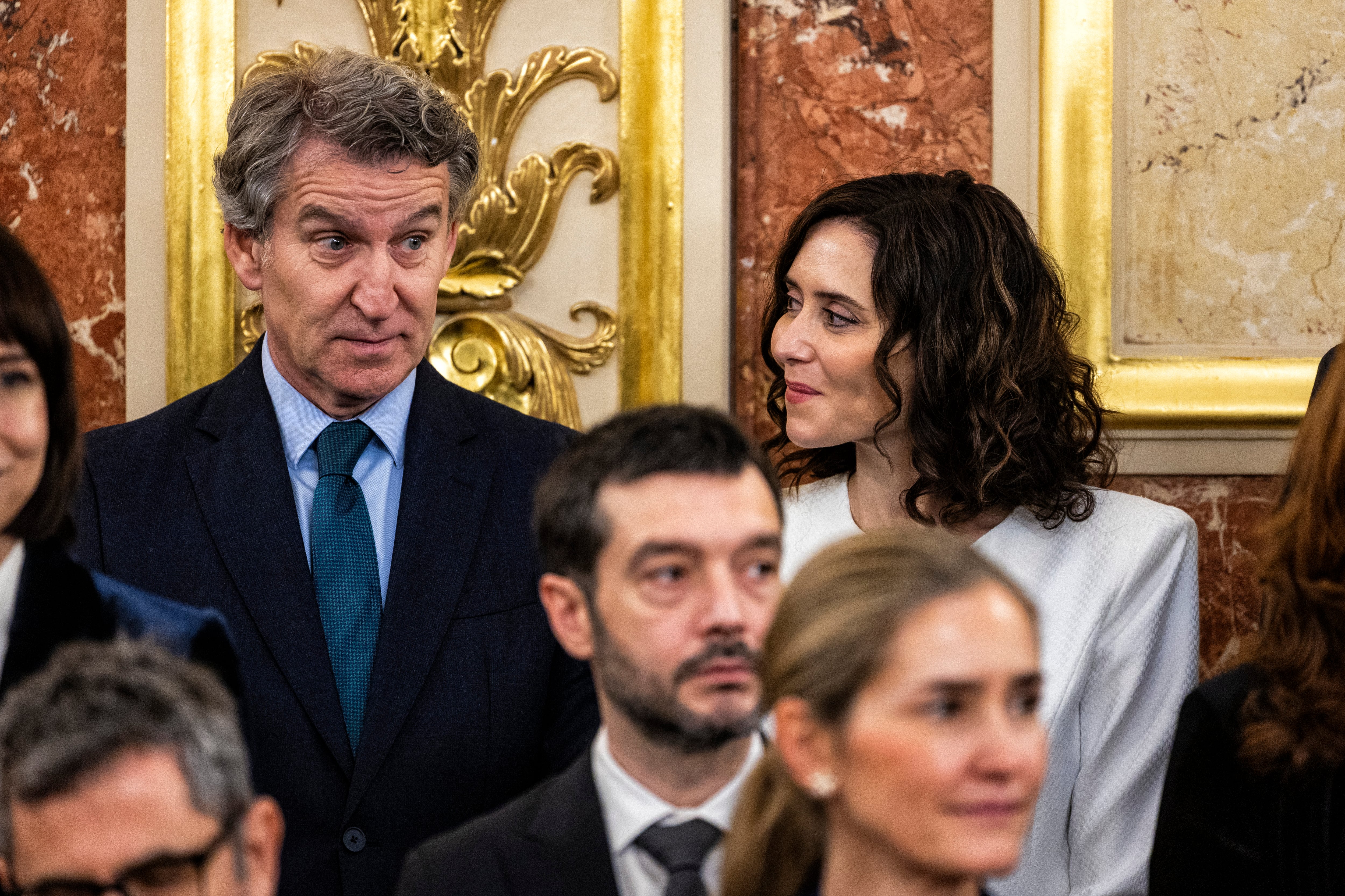 Ayuso contra Feijóo