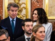 Alberto Núñez Feijóo e Isabel Díaz Ayuso, durante el acto por el Día de la Constitución en el Congreso.