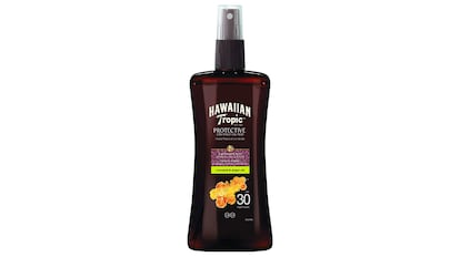 Aceite bronceador con protección solar.