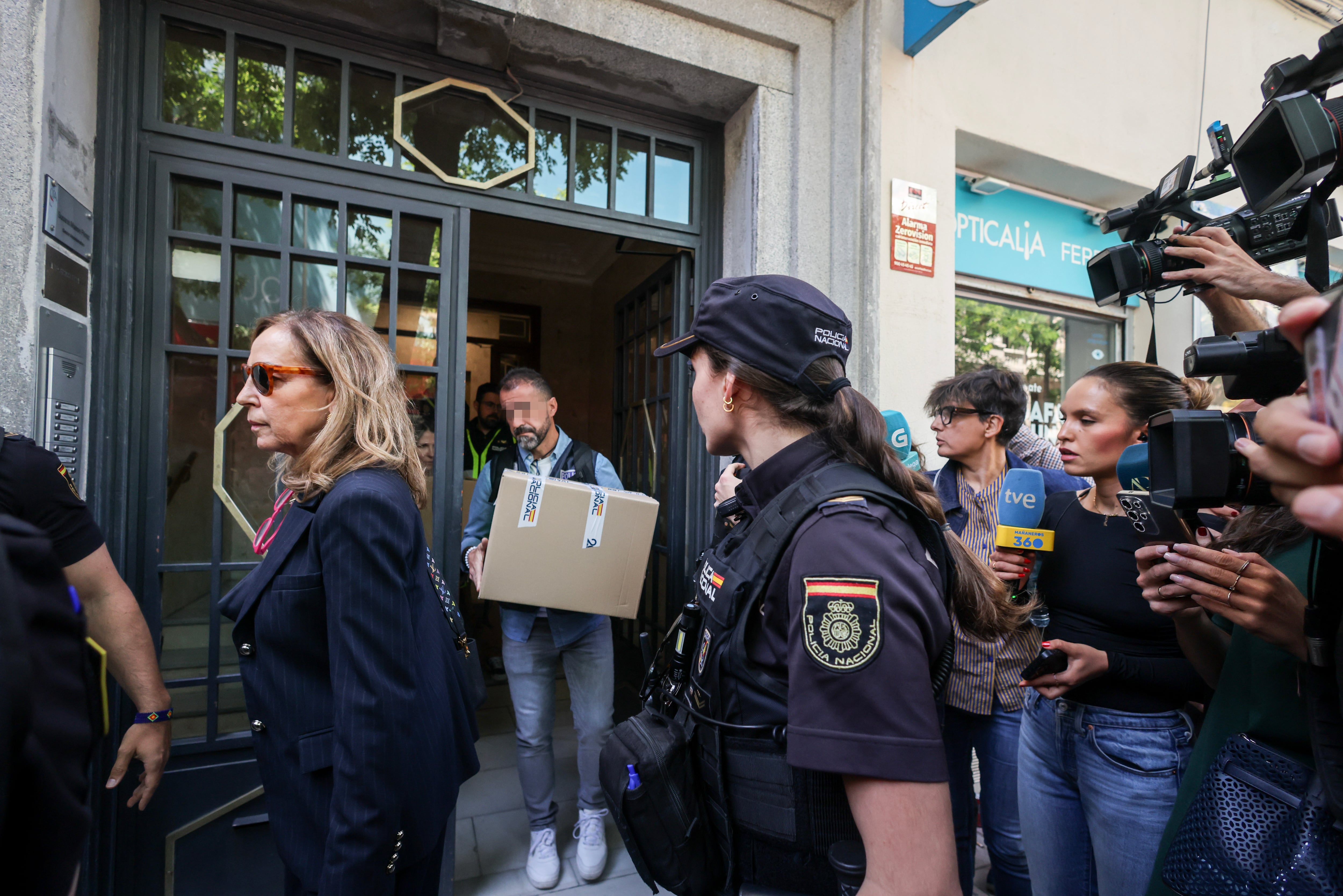 Registro policial en el despacho de Zapatero, en Madrid, el pasado 19 de mayo de 2026.