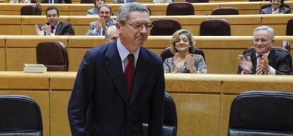 El ministro de Justicia, Alberto Ruiz-Gallard&oacute;n, hoy durante la sesi&oacute;n de control al Gobierno en el Pleno del Senado.