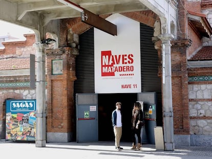 Entrada a la Nave 11 de las Naves de Matadero de Madrid.