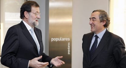 El presidente Rajoy, junto a Juan Rosell.