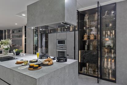 THESIZE SURFACES - NEOLITH Almassora - Castellón - Spain