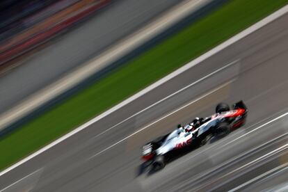 El piloto francés Romain Grosjean of France durante la carrera.