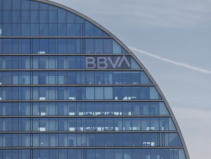 Vista de parte de la sede del BBVA, en Madrid.